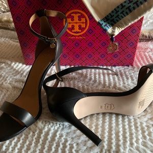 Tory Burch Sandle Heels